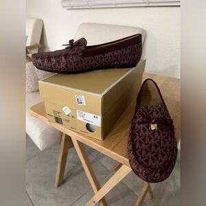 Michael Kors Flats
